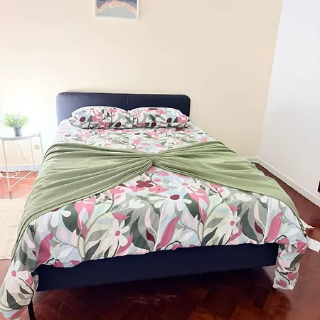 بيت شباب Gets-house Lahr Lisboa